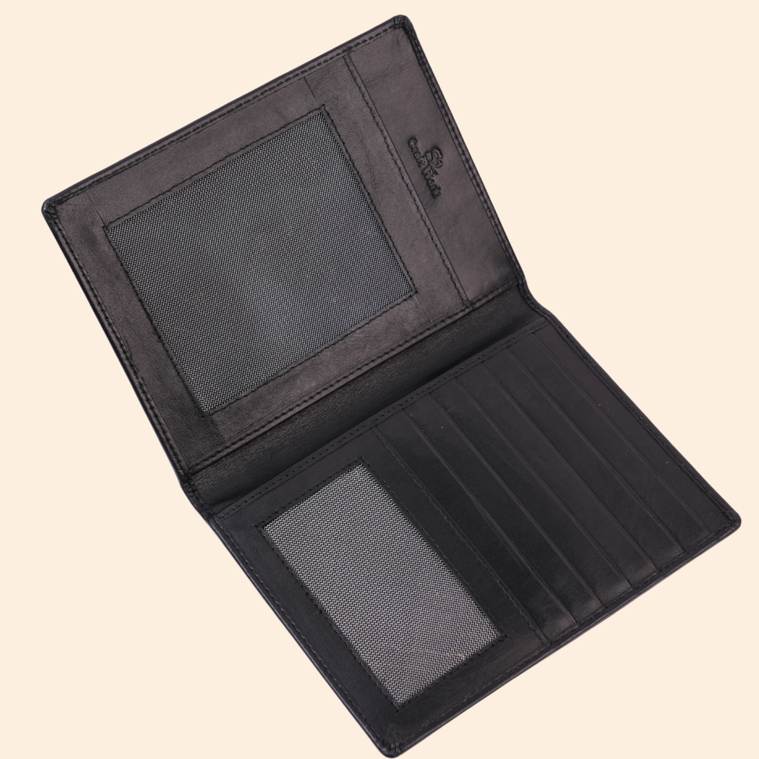 Minimal Classic Black Passport Cover
