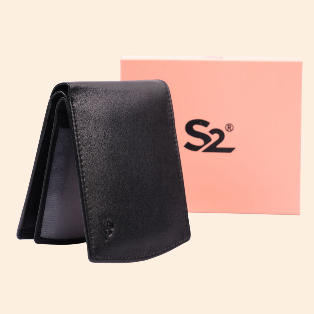 Classic Black Leather Bi-Fold Wallet for Men