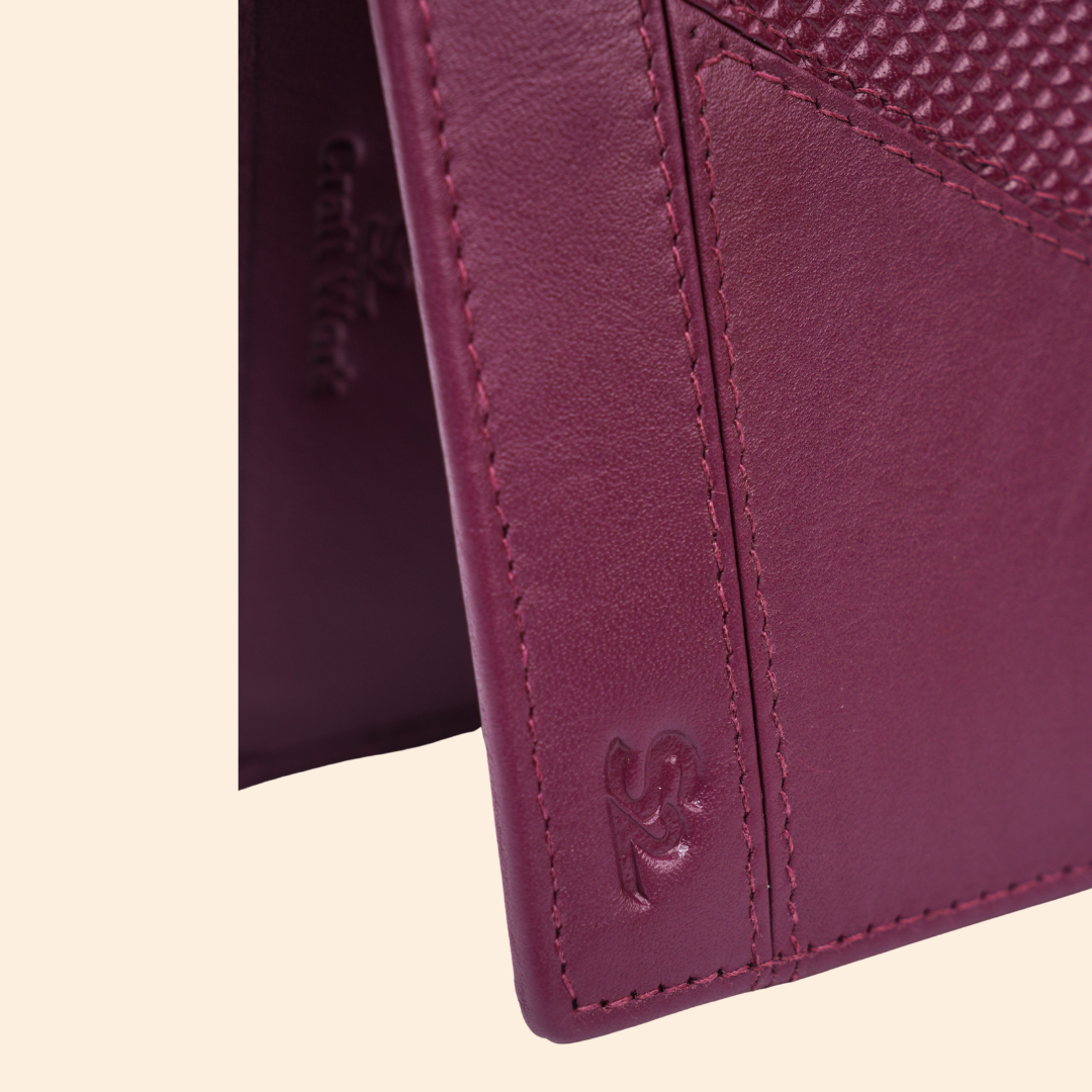 Maroon Wallet for Men with Zipper Compartment