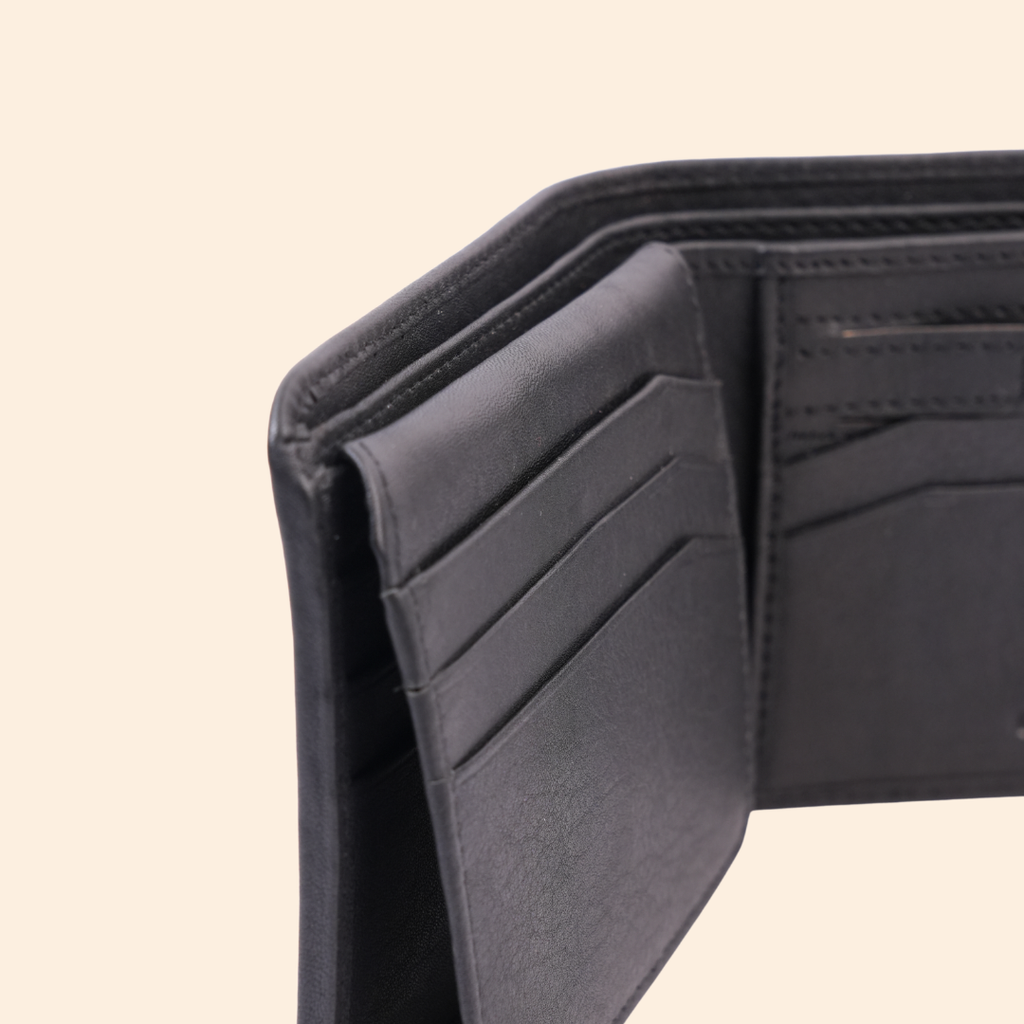 Black Leather Bifold Wallet for Men | Multi-Compartment Wallet